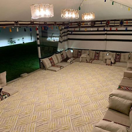 Garden Land Aparthotel คามิสมูชาอิท ภายนอก รูปภาพ