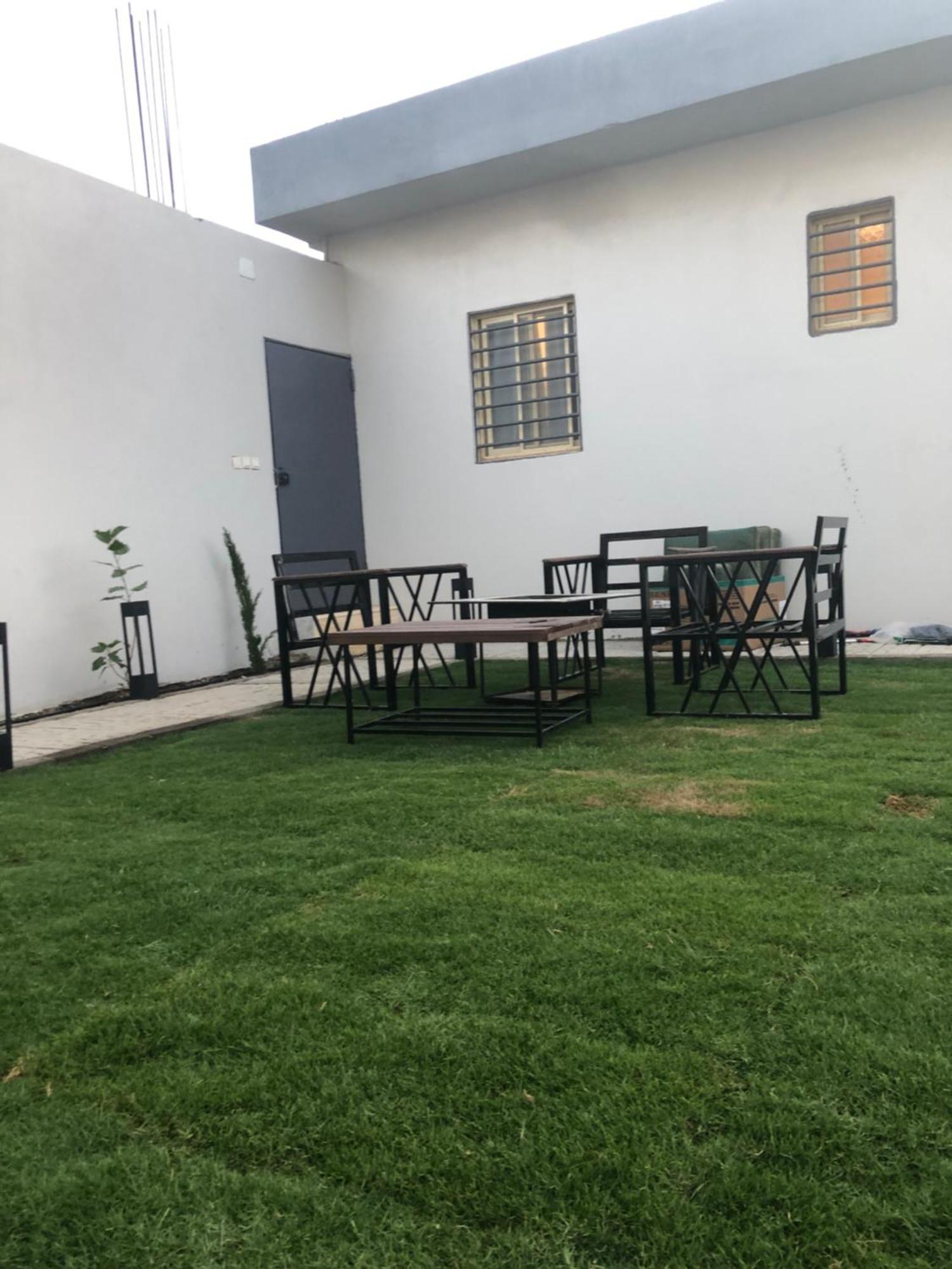 Garden Land Aparthotel คามิสมูชาอิท ภายนอก รูปภาพ
