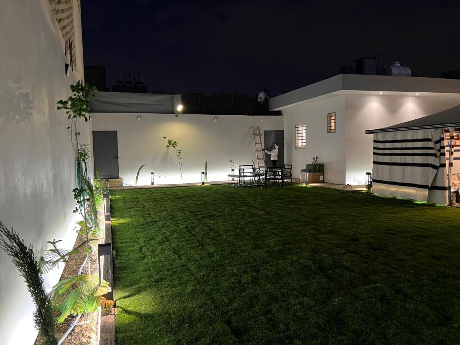 Garden Land Aparthotel คามิสมูชาอิท ภายนอก รูปภาพ